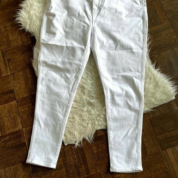 Madewell 36 White Plus High Rise Skinny Jeans - Picture 3 of 6